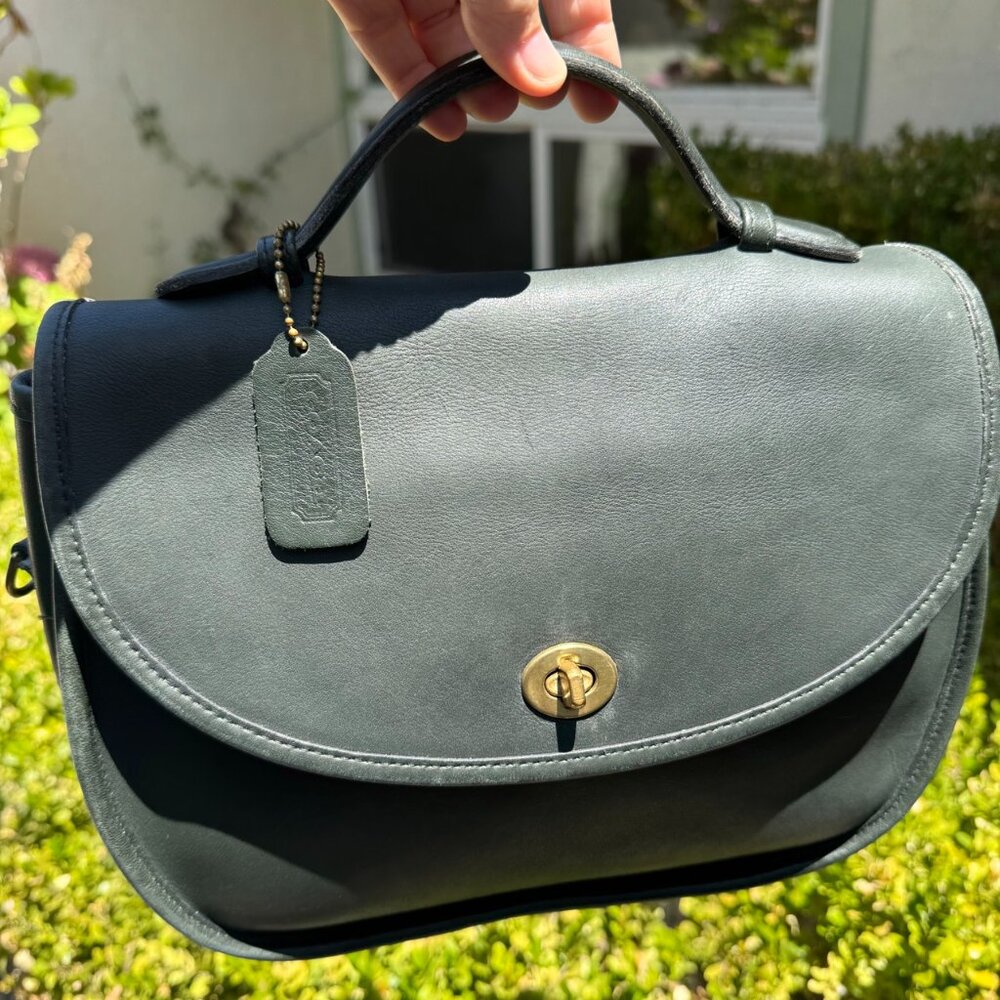 Auth Vintage 1990s Large Coach 9865 Forrest Green Plaza Crossbody Bag